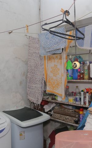 Casa à venda com 500m², 4 quartos e 6 vagas Casa à venda com 500m², 4 quartos e 6 vagasÁrea de Serviço