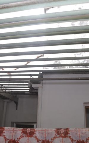 Casa à venda com 500m², 4 quartos e 6 vagas Casa à venda com 500m², 4 quartos e 6 vagasÁrea de Serviço