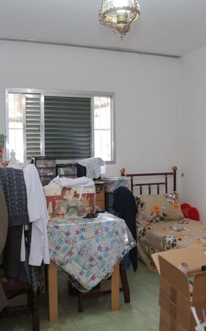 Casa à venda com 500m², 4 quartos e 6 vagas Casa à venda com 500m², 4 quartos e 6 vagasQuarto 3