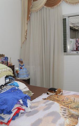 Casa à venda com 500m², 4 quartos e 6 vagas Casa à venda com 500m², 4 quartos e 6 vagasQuarto 2
