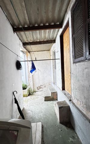 Casa para alugar com 125m², 2 quartos e 1 vaga Casa para alugar com 125m², 2 quartos e 1 vagaÁrea de Serviço