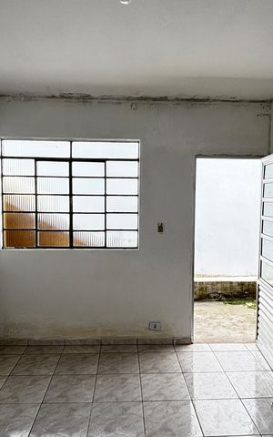 Casa para alugar com 125m², 2 quartos e 1 vaga Casa para alugar com 125m², 2 quartos e 1 vagaSala