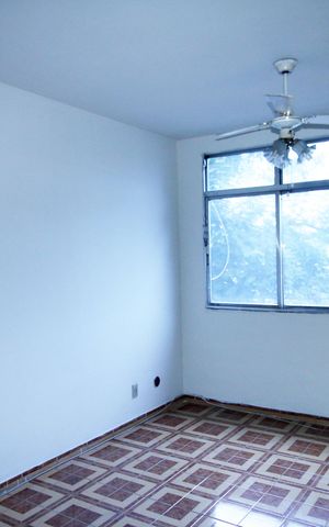 Apartamento para alugar com 85m², 2 quartos e 1 vagaSala