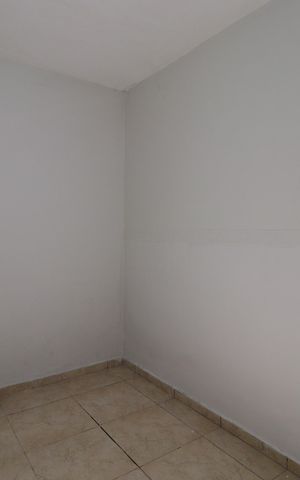 Casa para alugar com 30m², 1 quarto e sem vagaQuarto
