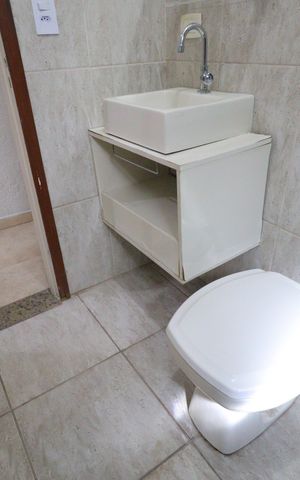Casa para alugar com 30m², 1 quarto e sem vagaBanheiro