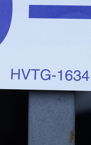 Casa para alugar com 55m², 1 quarto e sem vagaPlaca GRANDE instalada no portão do imóvel, dia 17.10.2026 - Código da placa: HVTG-1634