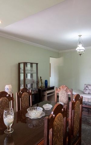 Casa para alugar com 270m², 4 quartos e 3 vagasSala 1