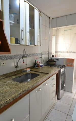 Apartamento à venda com 52m², 2 quartos e 1 vagaCozinha e Área de Serviço