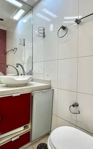 Apartamento para alugar com 72m², 3 quartos e 1 vaga Apartamento para alugar com 72m², 3 quartos e 1 vagaBanheiro Corredor