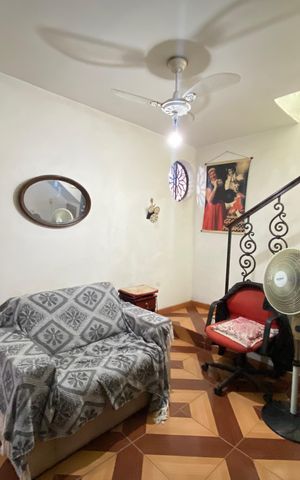 Casa à venda com 150m², 1 quarto e 1 vaga