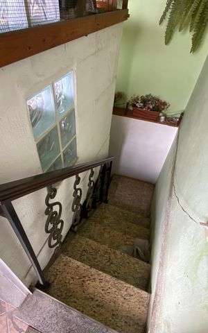 Casa à venda com 150m², 1 quarto e 1 vaga