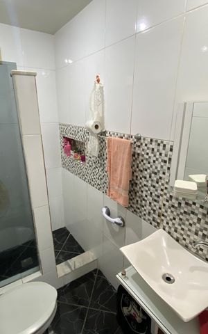 Casa à venda com 150m², 1 quarto e 1 vaga