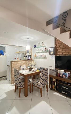 Casa à venda com 150m², 1 quarto e 1 vaga
