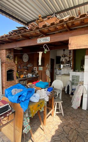 Casa à venda com 150m², 1 quarto e 1 vaga
