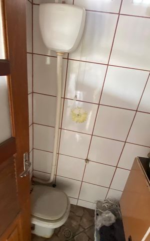 Casa à venda com 150m², 1 quarto e 1 vaga