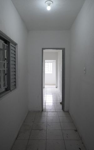 Casa para alugar com 120m², 2 quartos e sem vagaEntrada
