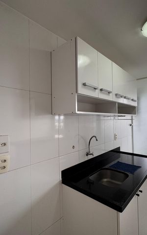 Apartamento para alugar com 50m², 2 quartos e 1 vaga Apartamento para alugar com 50m², 2 quartos e 1 vagaCozinha e Área de Serviço