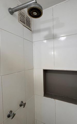 Apartamento para alugar com 50m², 2 quartos e 1 vaga Apartamento para alugar com 50m², 2 quartos e 1 vagaBanheiro Social