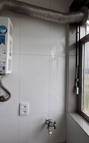 Apartamento para alugar com 50m², 2 quartos e 1 vaga Apartamento para alugar com 50m², 2 quartos e 1 vagaCozinha e Área de Serviço