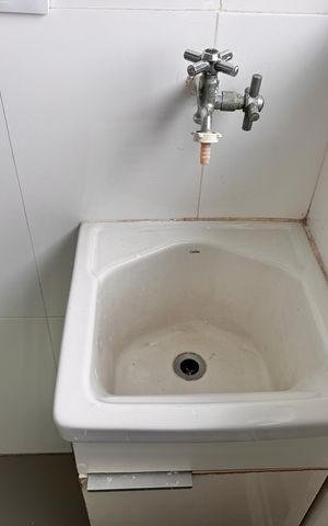 Apartamento para alugar com 50m², 2 quartos e 1 vaga Apartamento para alugar com 50m², 2 quartos e 1 vagaCozinha e Área de Serviço