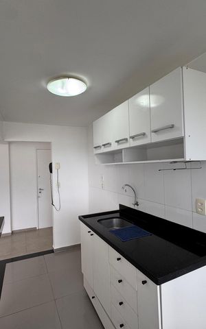 Apartamento para alugar com 50m², 2 quartos e 1 vaga Apartamento para alugar com 50m², 2 quartos e 1 vagaCozinha e Área de Serviço
