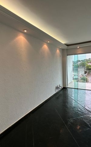 Apartamento para alugar com 72m², 2 quartos e 1 vagaSala
