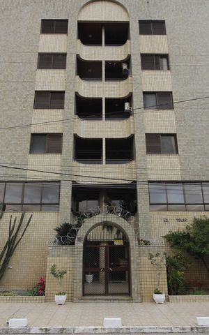 Apartamento para alugar com 100m², 3 quartos e 1 vagaFachada