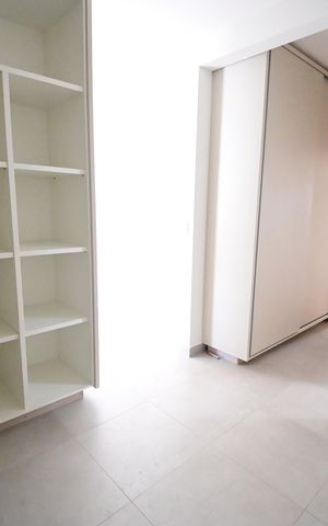 Casa de condomínio para alugar com 200m², 4 quartos e 2 vagas