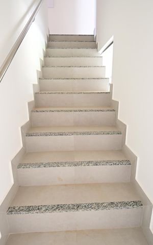 Casa de condomínio para alugar com 200m², 4 quartos e 2 vagas