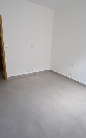 Casa de condomínio para alugar com 200m², 4 quartos e 2 vagas