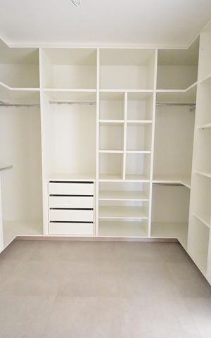 Casa de condomínio para alugar com 200m², 4 quartos e 2 vagas