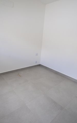 Casa de condomínio para alugar com 200m², 4 quartos e 2 vagas