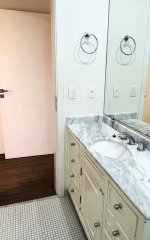 Apartamento para alugar com 74m², 2 quartos e 1 vaga