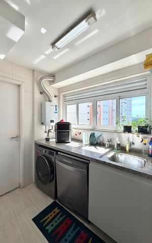 Apartamento à venda com 165m², 3 quartos e 3 vagas