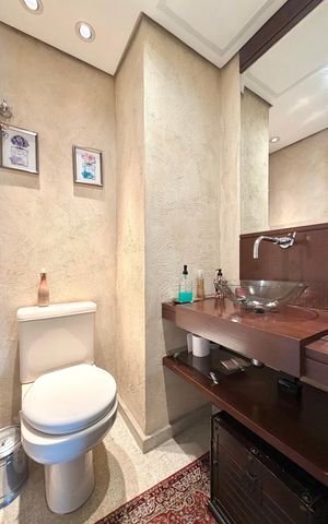 Apartamento à venda com 165m², 3 quartos e 3 vagas