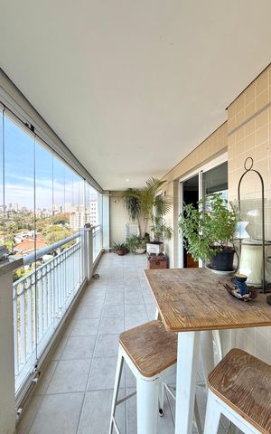 Apartamento à venda com 165m², 3 quartos e 3 vagas