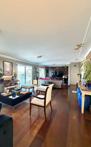 Apartamento à venda com 165m², 3 quartos e 3 vagas