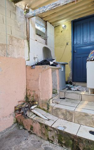 Casa para alugar com 60m², 2 quartos e 1 vagaÁrea de Serviço