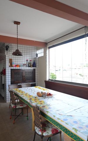 Casa para alugar com 656m², 3 quartos e 4 vagasCozinha