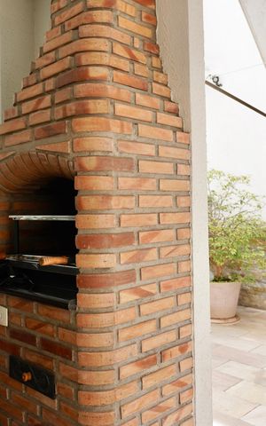 Casa à venda com 330m², 5 quartos e 4 vagas Casa à venda com 330m², 5 quartos e 4 vagasÁrea Gourmet