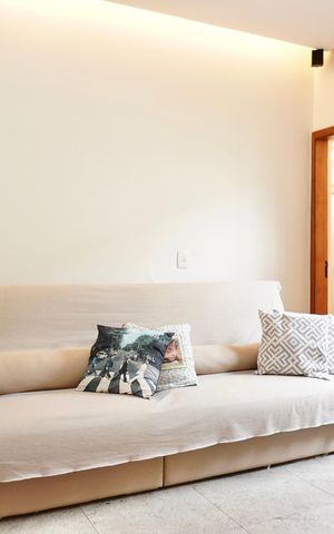 Casa à venda com 330m², 5 quartos e 4 vagas Casa à venda com 330m², 5 quartos e 4 vagasSuíte 1