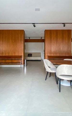 Apartamento à venda com 87m², 3 quartos e 2 vagas Apartamento à venda com 87m², 3 quartos e 2 vagasÁrea comum - Salão de festas