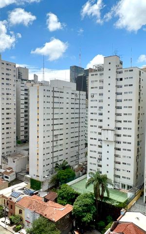 Apartamento à venda com 48m², 1 quarto e 1 vaga Apartamento à venda com 48m², 1 quarto e 1 vagaVaranda
