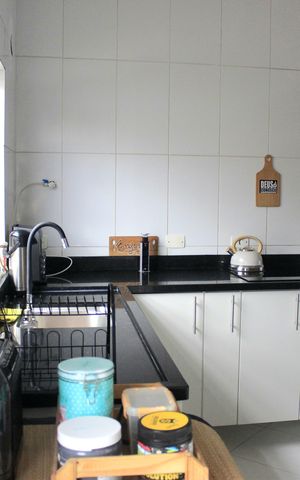 Apartamento à venda com 77m², 2 quartos e 1 vagaCozinha e lavanderia 