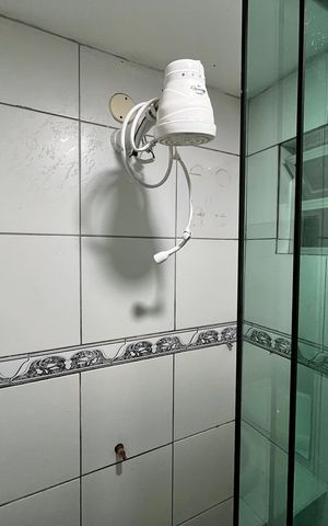 Casa à venda com 80m², 2 quartos e 1 vaga