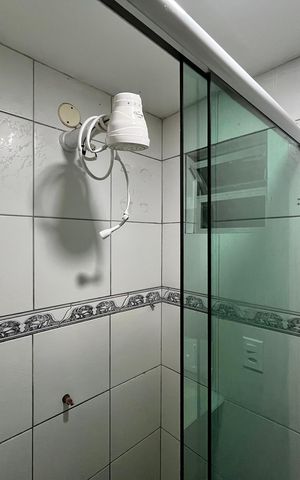 Casa à venda com 80m², 2 quartos e 1 vaga