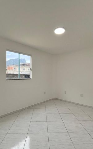 Casa à venda com 80m², 2 quartos e 1 vaga