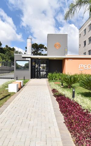 Apartamento para alugar com 53m², 2 quartos e 1 vagaFachada do condomínio