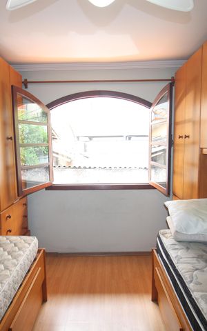 Casa para alugar com 170m², 2 quartos e 1 vagaQuarto 2