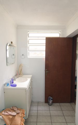 Casa para alugar com 170m², 2 quartos e 1 vagaBanheiro 1
